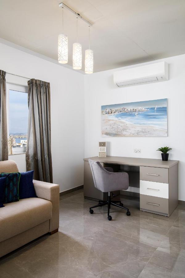 Hilltop Apartments - Stylish Comfort Living Close To The Sea, Bugibba Сент-Полс-Бей Экстерьер фото