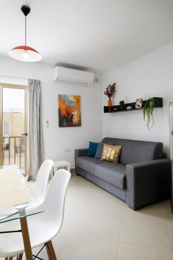 Hilltop Apartments - Stylish Comfort Living Close To The Sea, Bugibba Сент-Полс-Бей Экстерьер фото